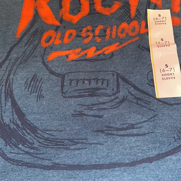 Boys NWT Let’s Rock T-shirt! Size S - Picture 5 of 5